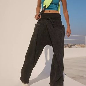 Free People Hot Shot Sport Pant